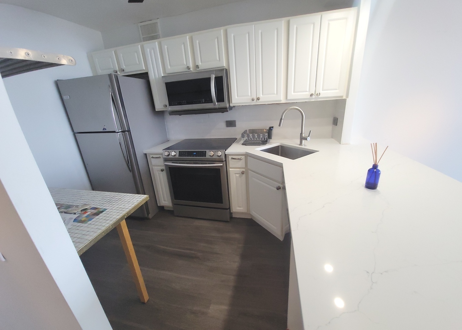 5415 North Sheridan Road, Unit 5108 Chicago, IL 60640 - Photo 8 of 26