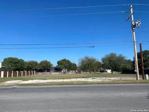$69,000 | 201 West Cantu Road, Del Rio, TX 78840