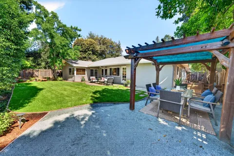 $3,985,000 | 26 Sevilla Drive, Los Altos, CA 94022