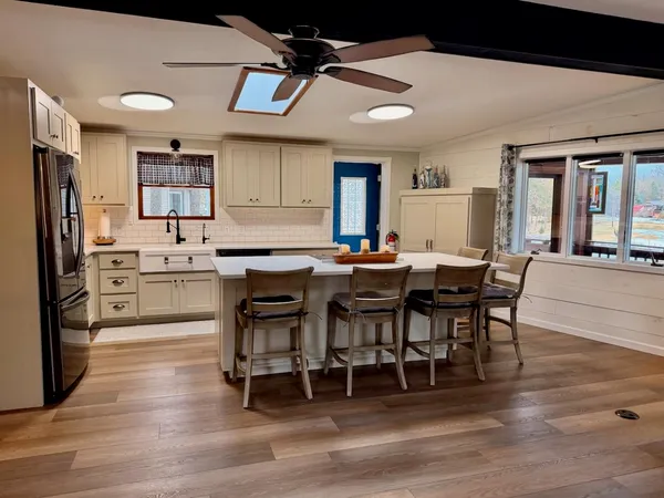 $649,000 | 913 Kings Way, Nekoosa, WI 54457