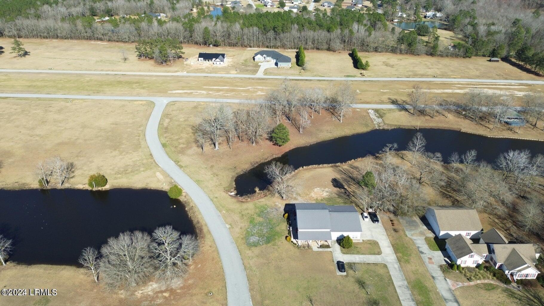 1038 Jonte Lane Manning, SC 29102 - Photo 9 of 18 20230207001834551392000000-o