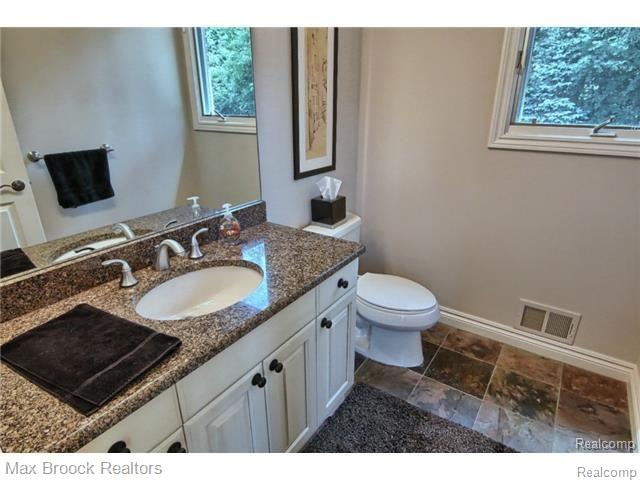 838 Palms Road Bloomfield Hills, MI 48304 - Photo 21 of 33 21.jpg
