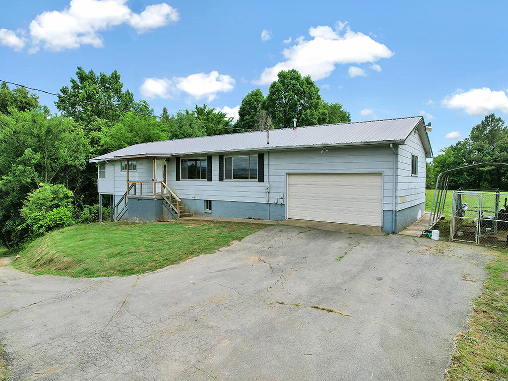 214 Chestuee Road Calhoun, TN 37309 - Photo 3 of 52 3