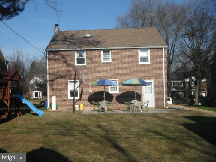 6 Lanfair Road Cheltenham, PA 19012 - Photo 2 of 19 Exterior Back