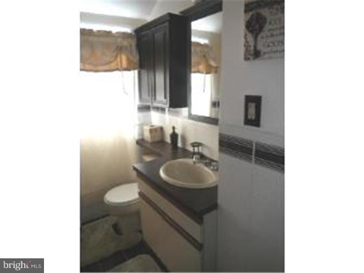 6 Lanfair Road Cheltenham, PA 19012 - Photo 11 of 19 Bathroom