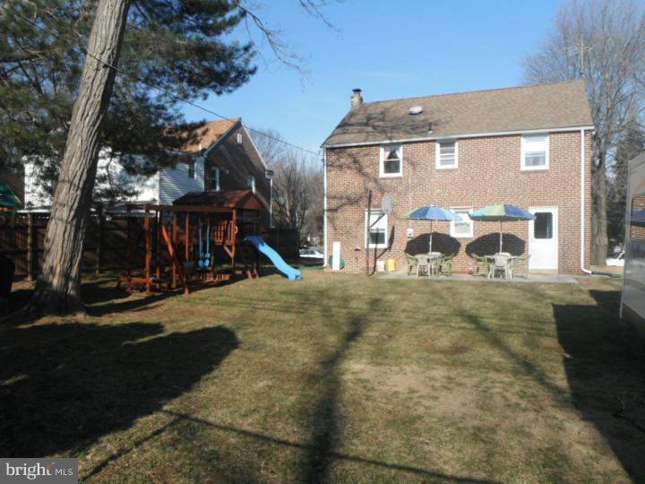 6 Lanfair Road Cheltenham, PA 19012 - Photo 16 of 19 Exterior Back