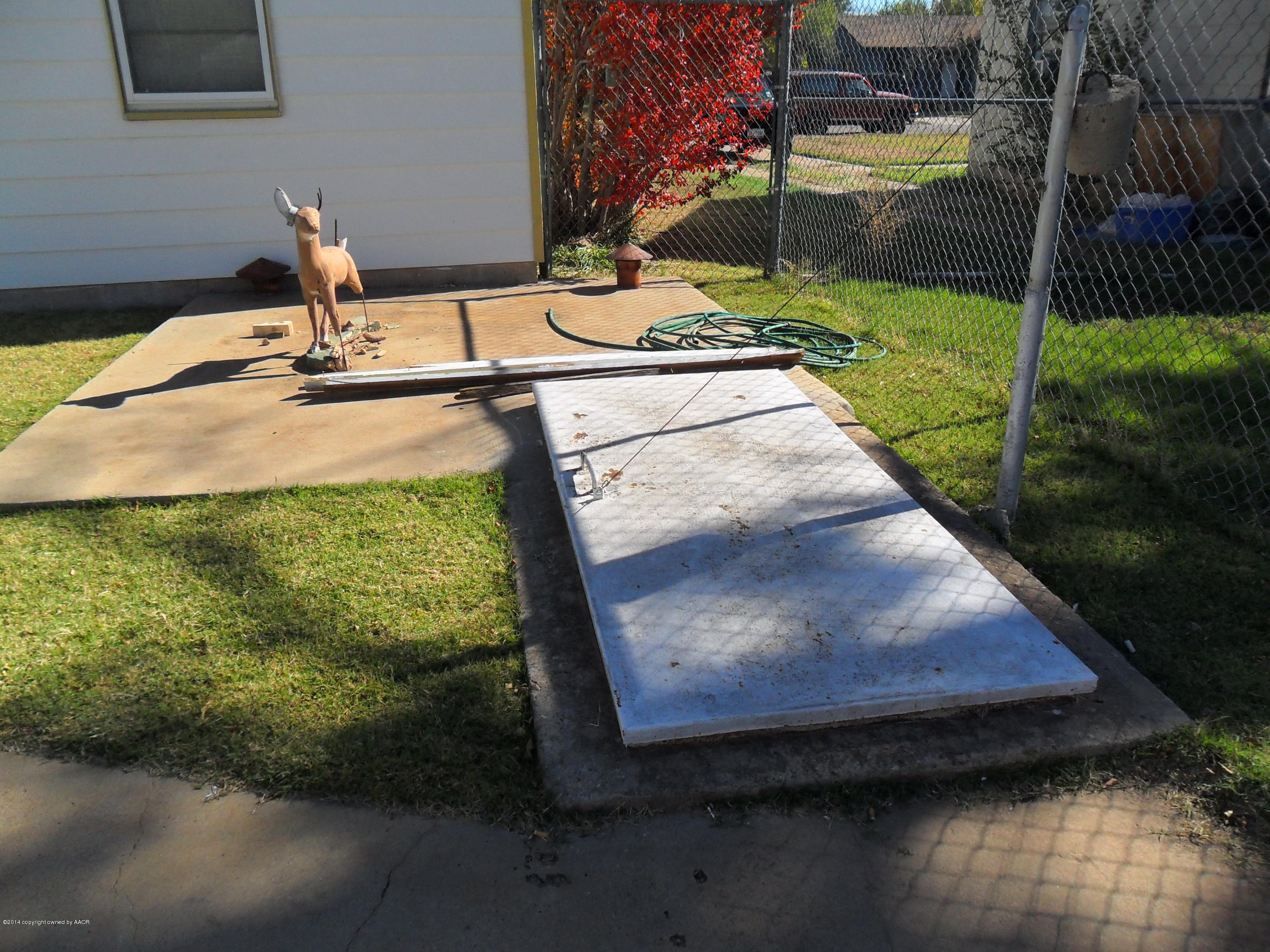 4606 Preston Street Amarillo, TX 79110 - Photo 10 of 10 a backyard of a house