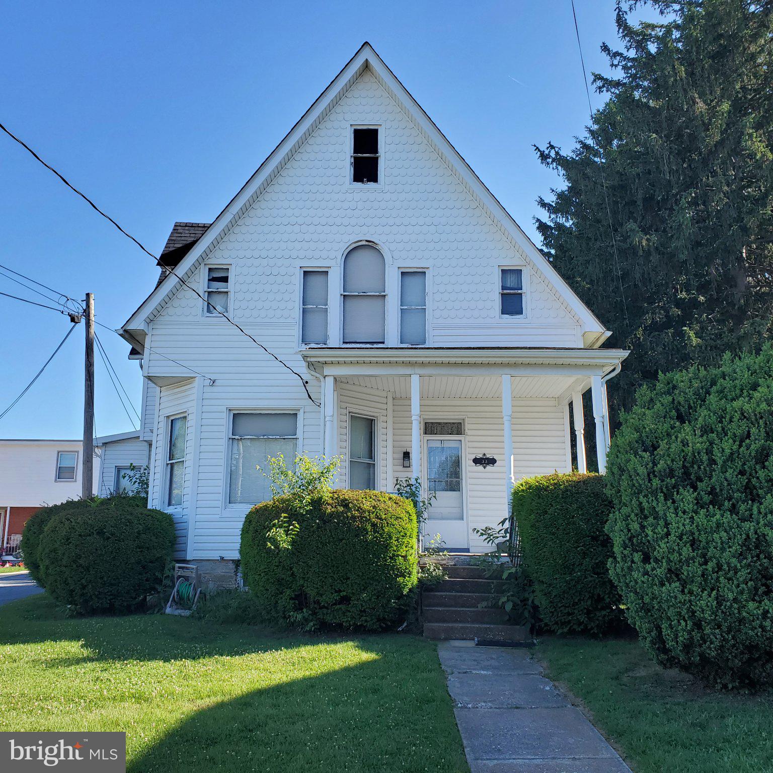 33 East Main Street Middletown, MD 21769 - Photo 2 of 26 Charming Victorian on Main St.