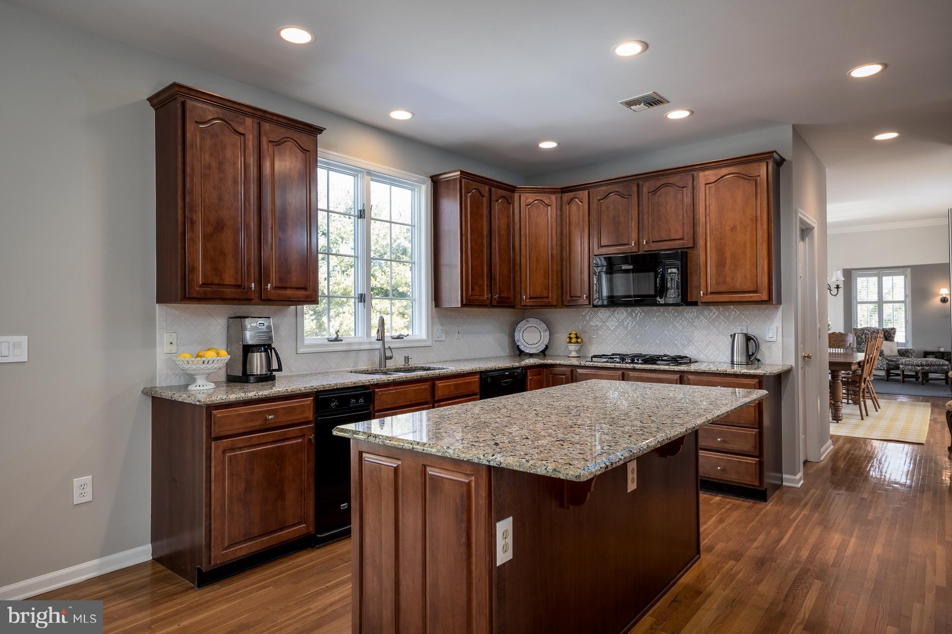 19 Zaitz Farm Road Princeton Junction, NJ 08550 - Photo 11 of 39