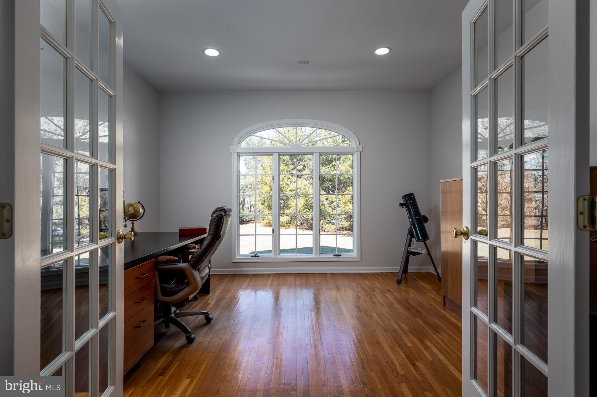 19 Zaitz Farm Road Princeton Junction, NJ 08550 - Photo 10 of 39