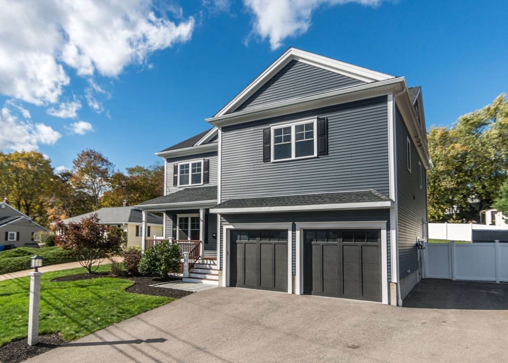 28 Goldencrest Avenue Waltham, MA 02451 - Photo 2 of 42