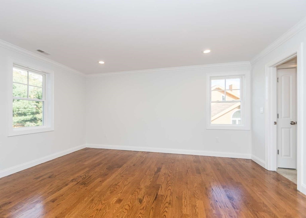 28 Goldencrest Avenue Waltham, MA 02451 - Photo 22 of 42