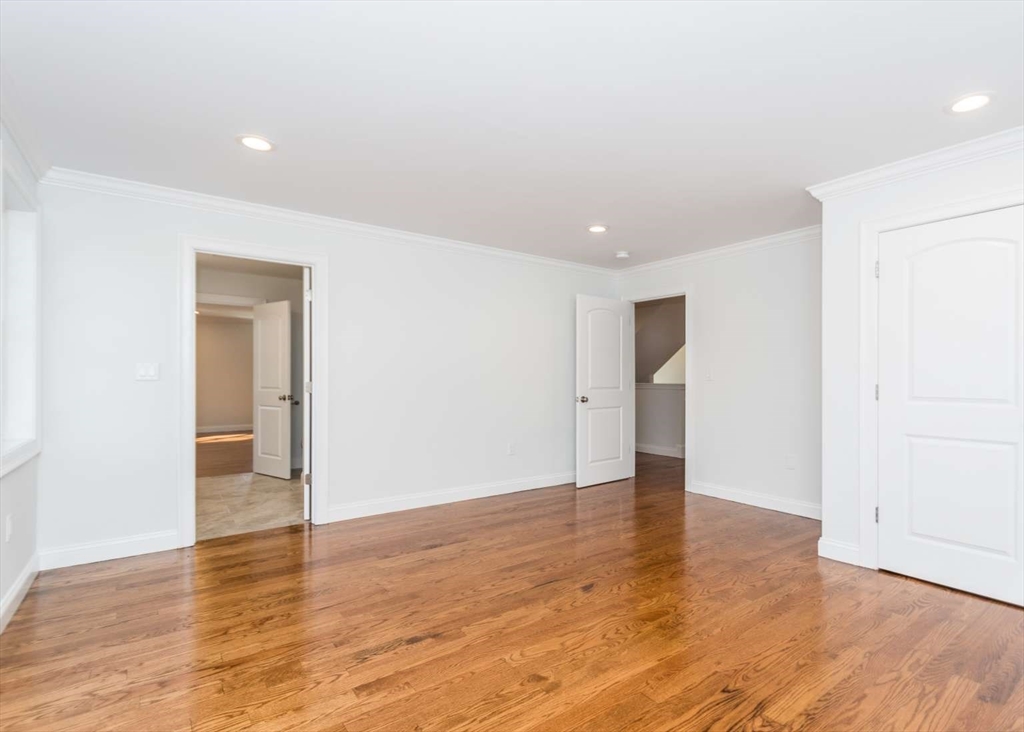 28 Goldencrest Avenue Waltham, MA 02451 - Photo 23 of 42