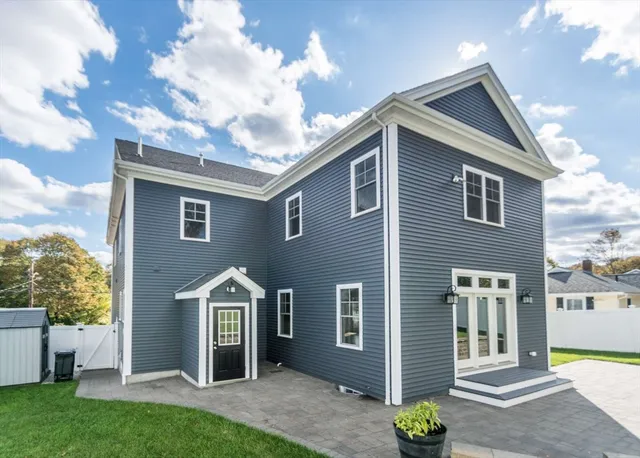 $1,998,000 | 28 Goldencrest Avenue, Waltham, MA 02451