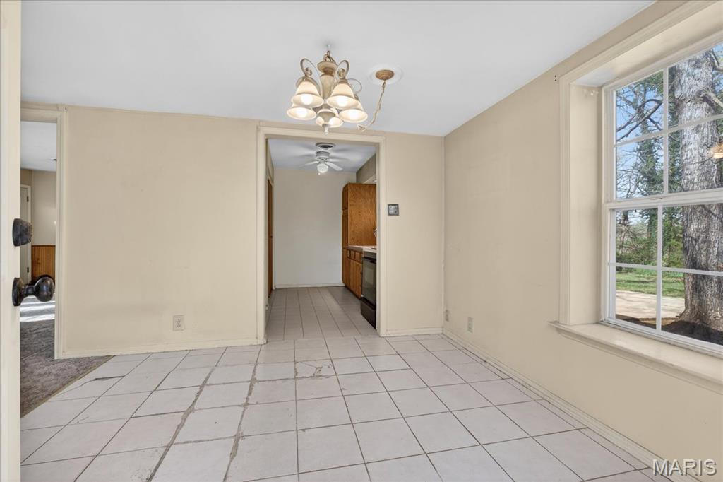 4153 Ridge Drive De Soto, MO 63020 - Photo 13 of 41