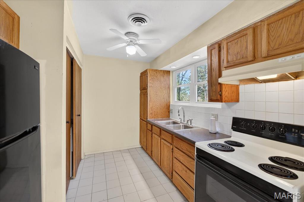 4153 Ridge Drive De Soto, MO 63020 - Photo 15 of 41