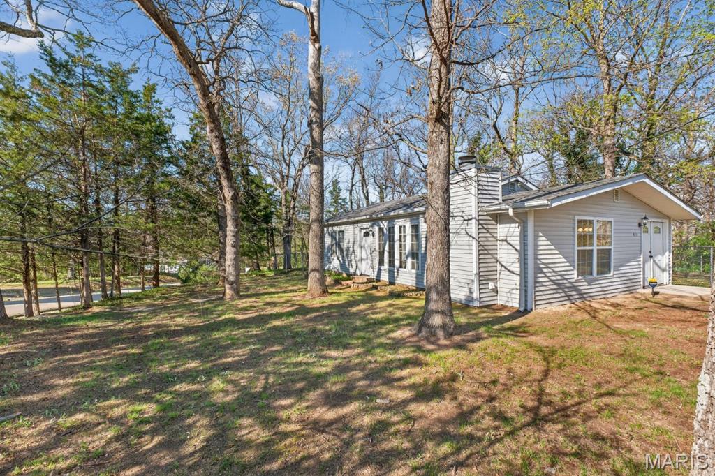 4153 Ridge Drive De Soto, MO 63020 - Photo 2 of 41