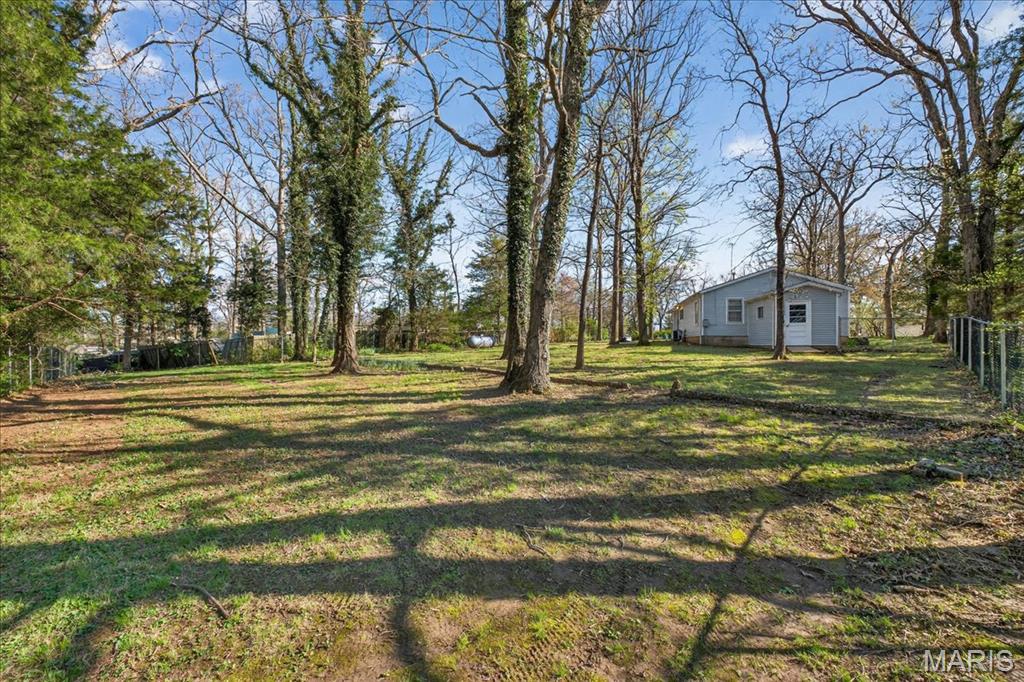 4153 Ridge Drive De Soto, MO 63020 - Photo 28 of 41