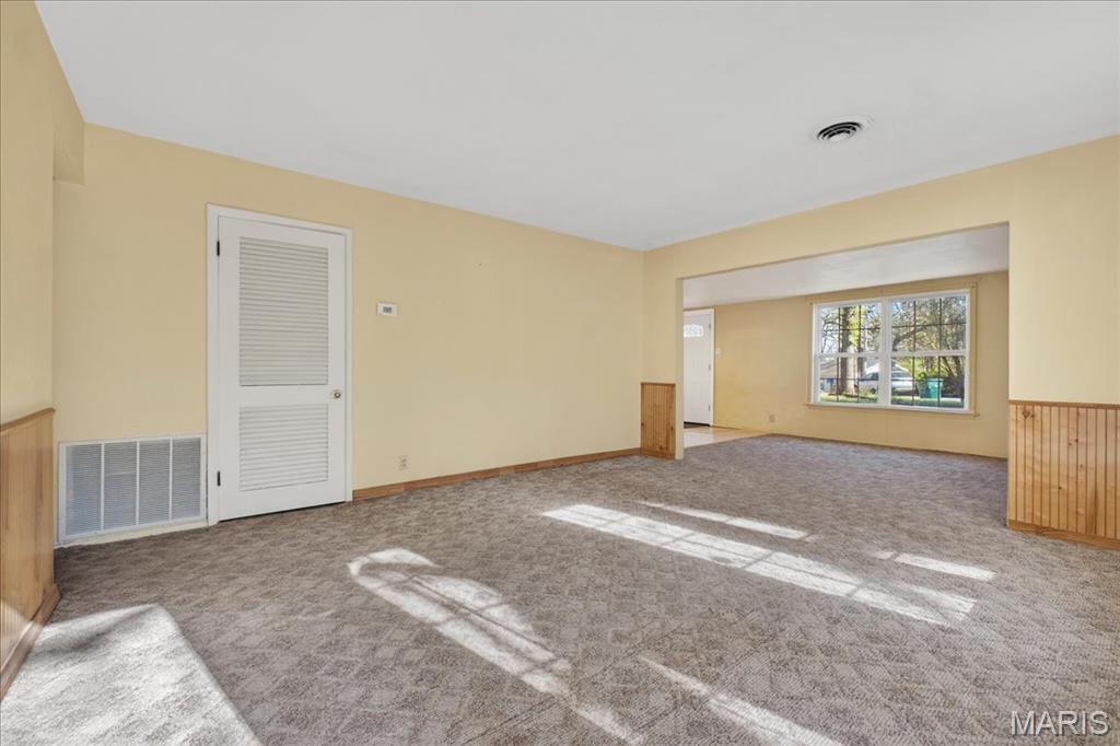 4153 Ridge Drive De Soto, MO 63020 - Photo 8 of 41