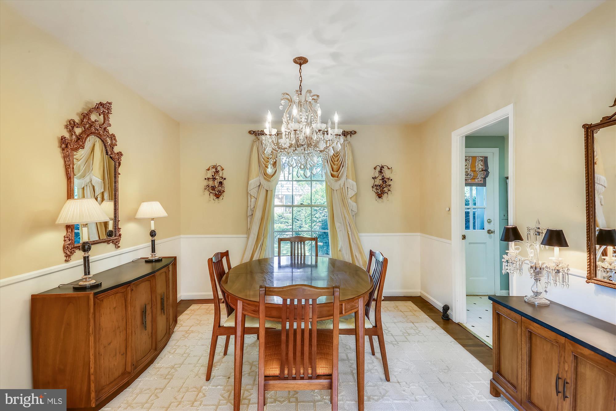 8003 Postoak Road Potomac, MD 20854 - Photo 11 of 32