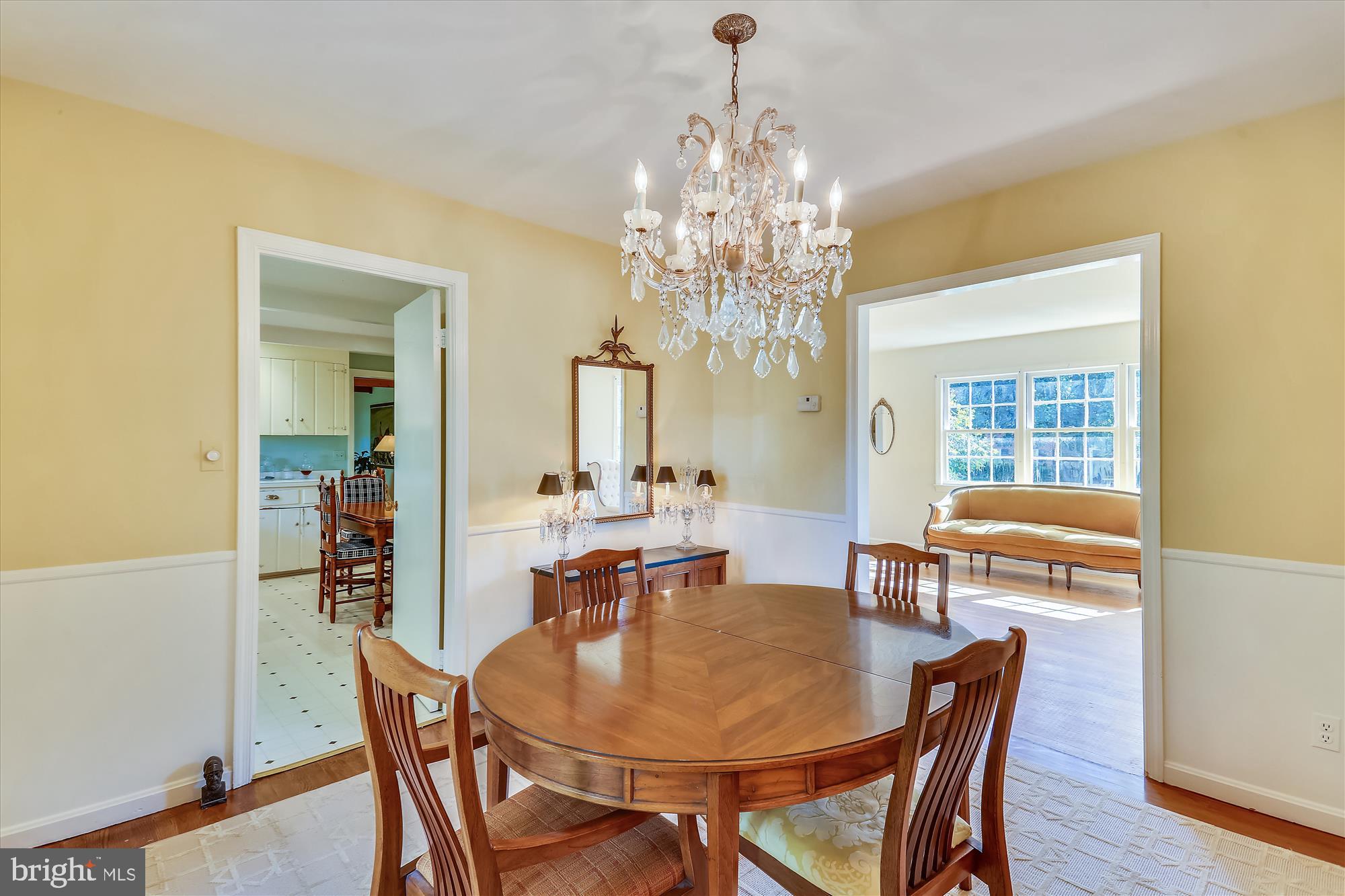 8003 Postoak Road Potomac, MD 20854 - Photo 12 of 32