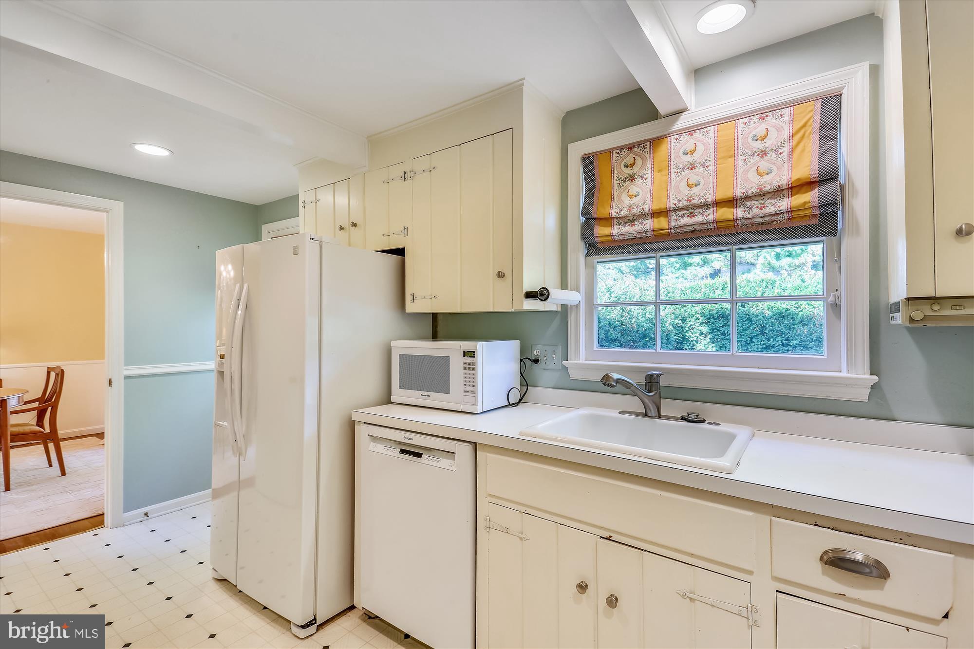 8003 Postoak Road Potomac, MD 20854 - Photo 16 of 32