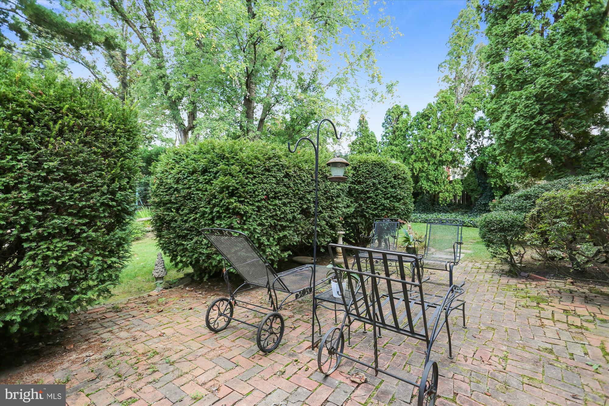 8003 Postoak Road Potomac, MD 20854 - Photo 3 of 32