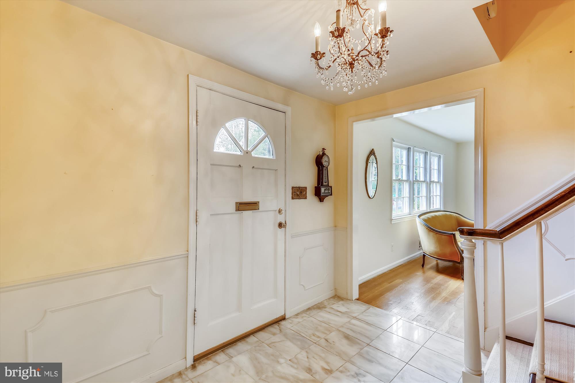 8003 Postoak Road Potomac, MD 20854 - Photo 4 of 32