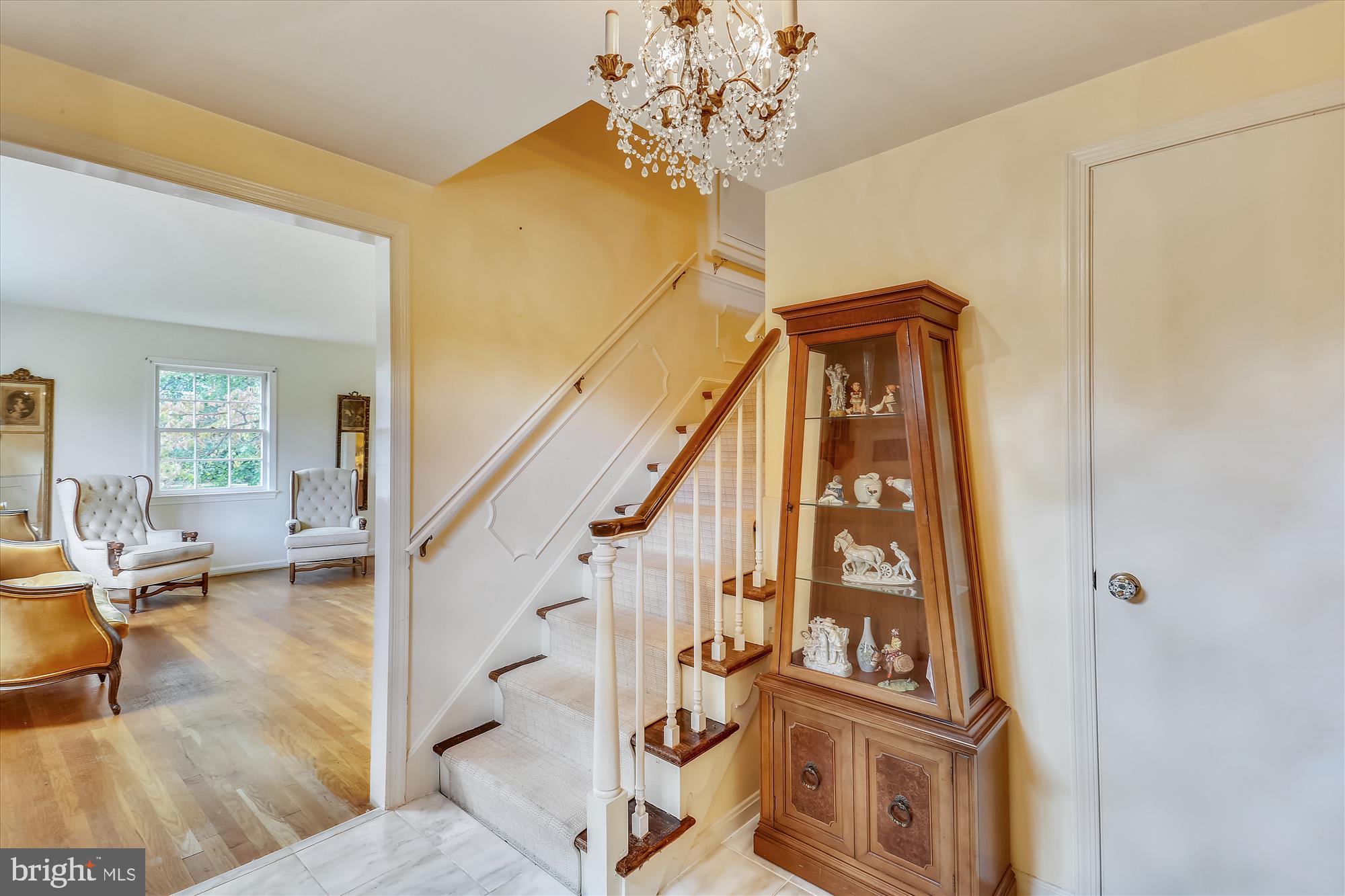 8003 Postoak Road Potomac, MD 20854 - Photo 5 of 32