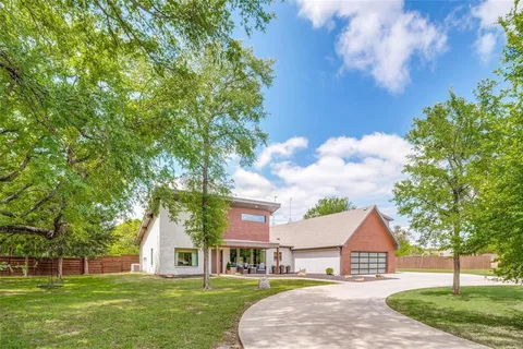 $611,900 | 104 Windsong Court, Weatherford, TX 76087