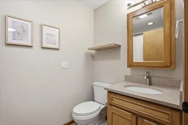 $690,000 | 5566 Mary Lake Road, Waunakee, WI 53597