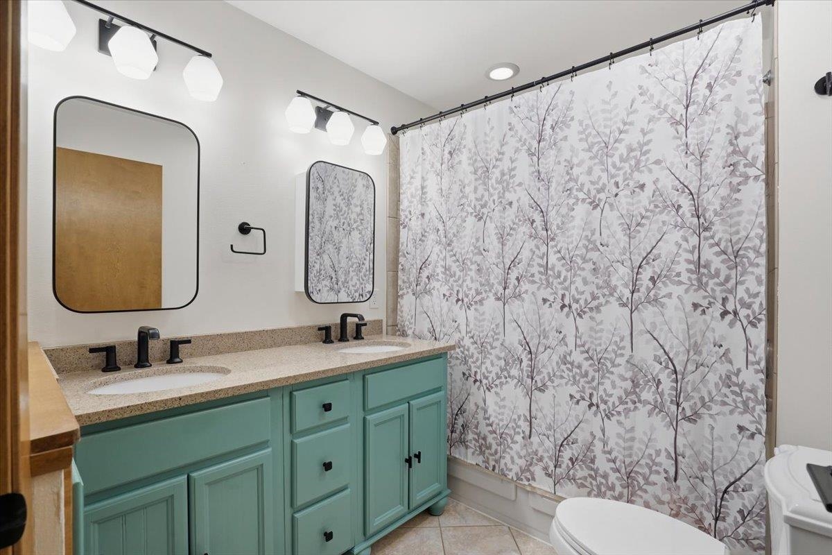 5566 Mary Lake Road Waunakee, WI 53597 - Photo 17 of 53