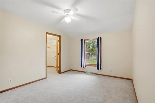 $690,000 | 5566 Mary Lake Road, Waunakee, WI 53597
