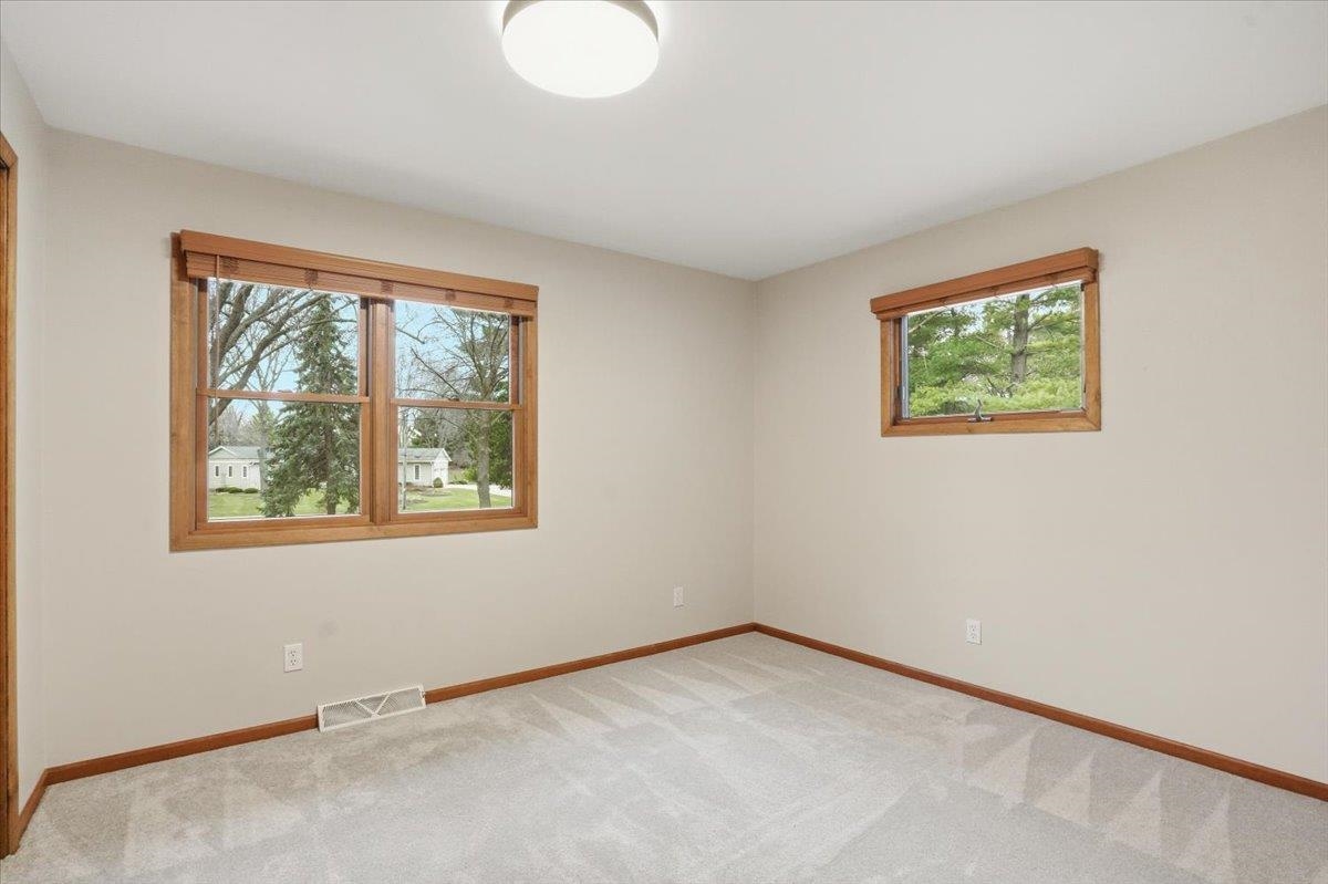 5566 Mary Lake Road Waunakee, WI 53597 - Photo 28 of 53