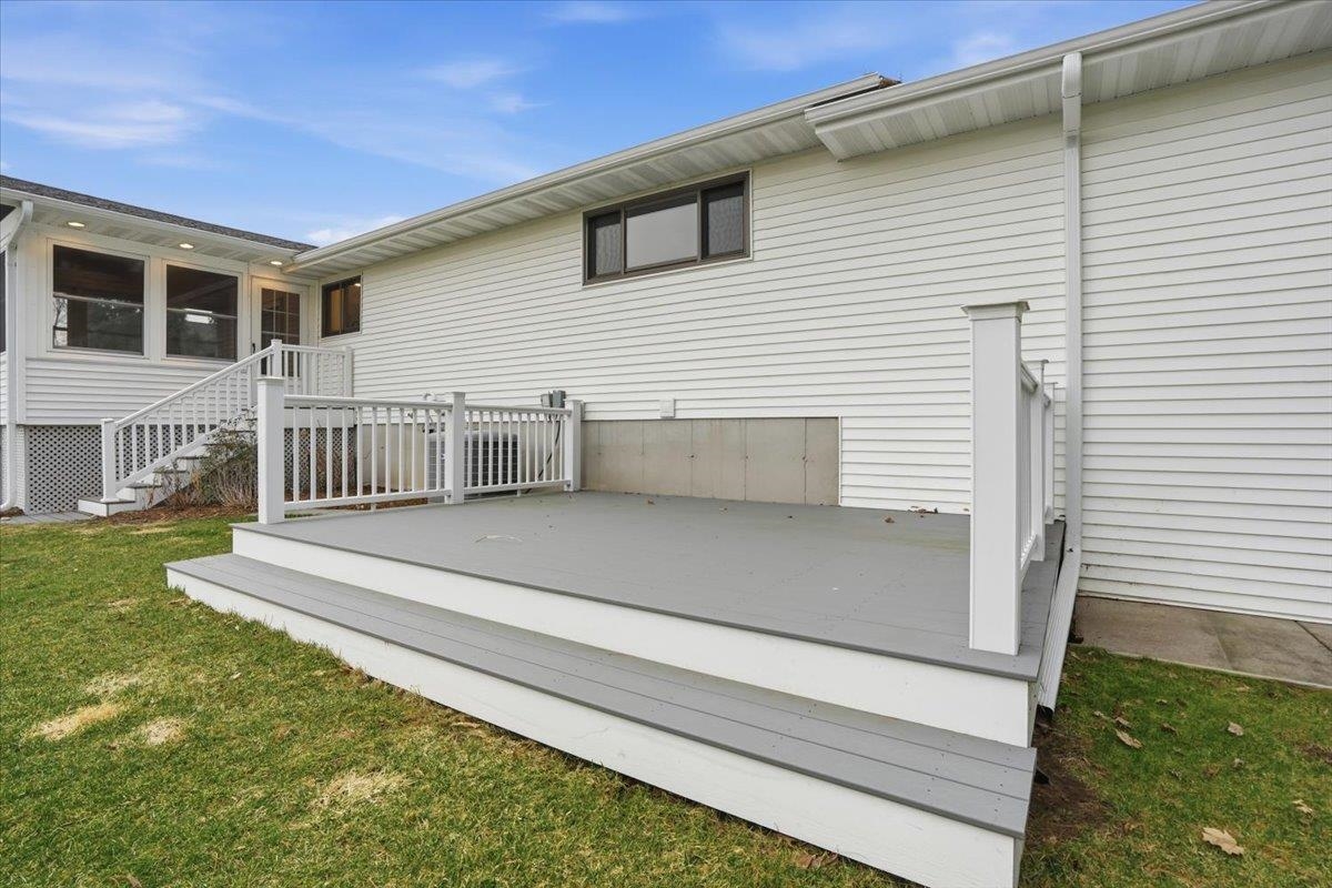 5566 Mary Lake Road Waunakee, WI 53597 - Photo 47 of 53