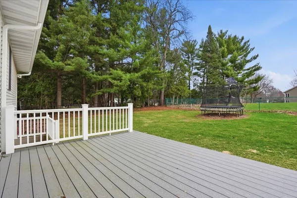 $690,000 | 5566 Mary Lake Road, Waunakee, WI 53597