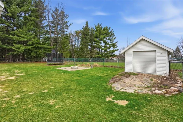 $690,000 | 5566 Mary Lake Road, Waunakee, WI 53597