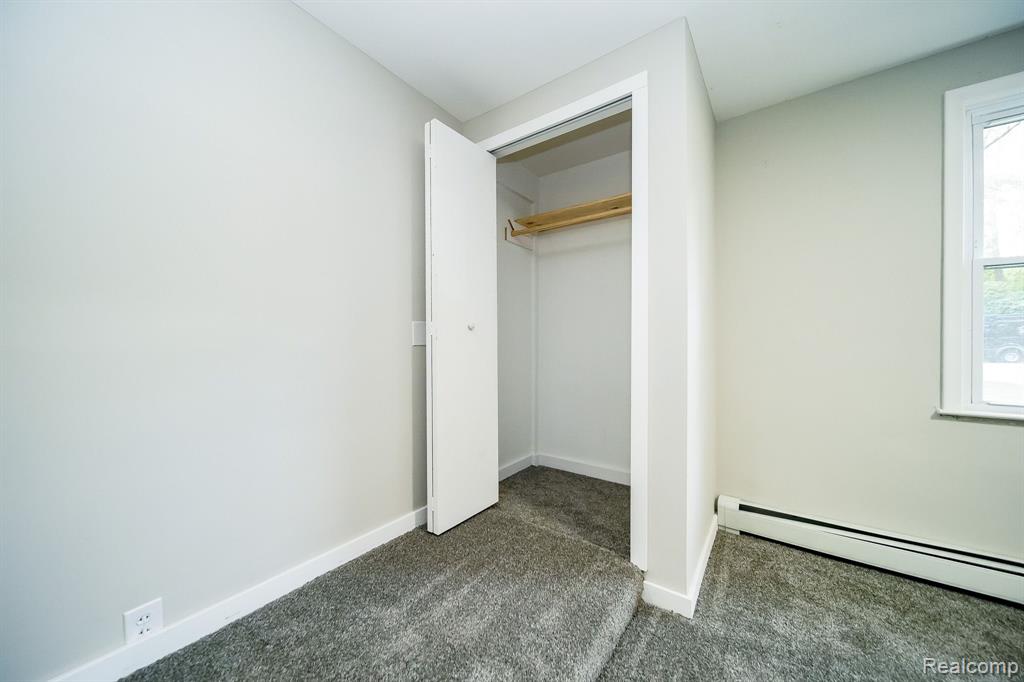 29200 Utley Road Farmington Hills, MI 48334 - Photo 24 of 64