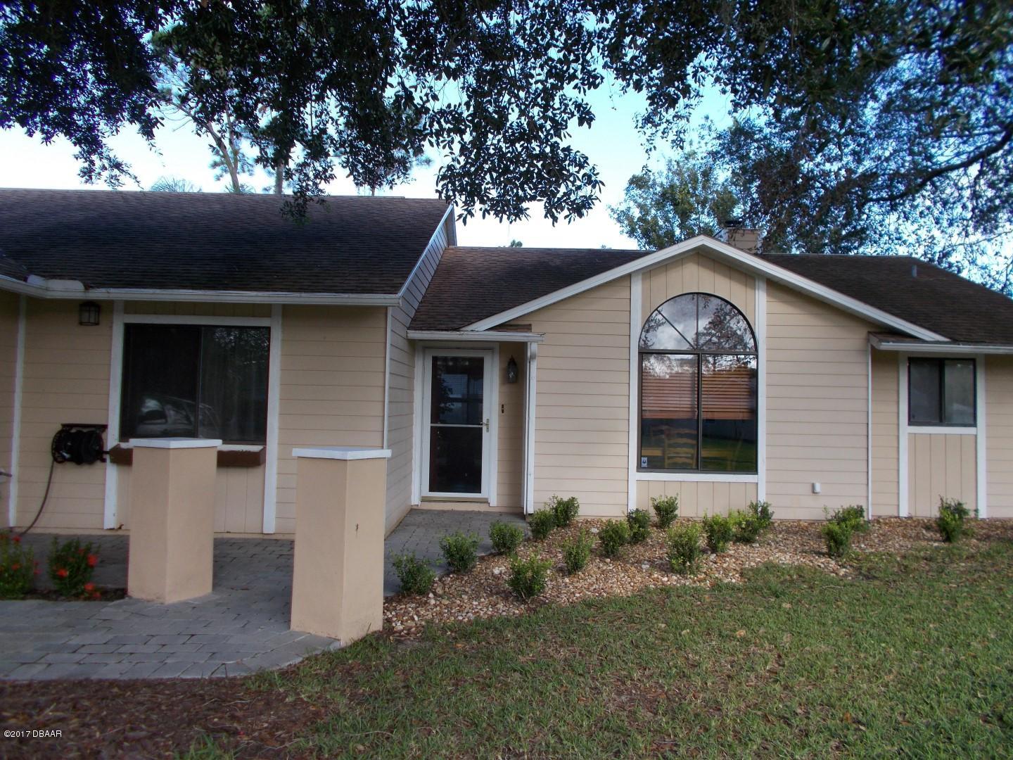 2425 Unity Tree Drive Edgewater, FL 32141 - Photo 2 of 33 DSCN0776 (Large)