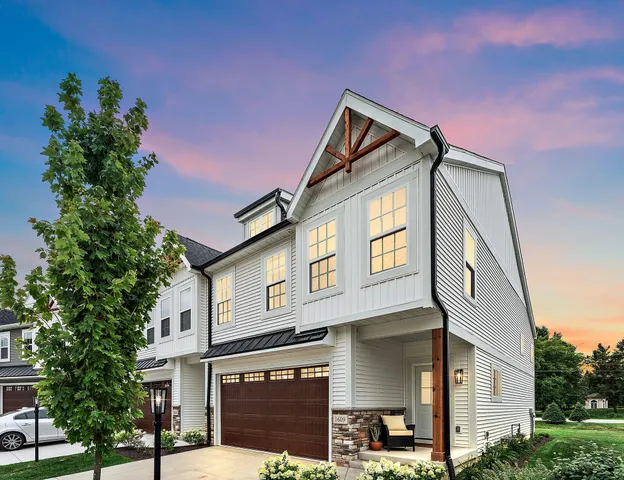 $399,000 | 1609 Melanie Lane, Chesterton, IN 46304