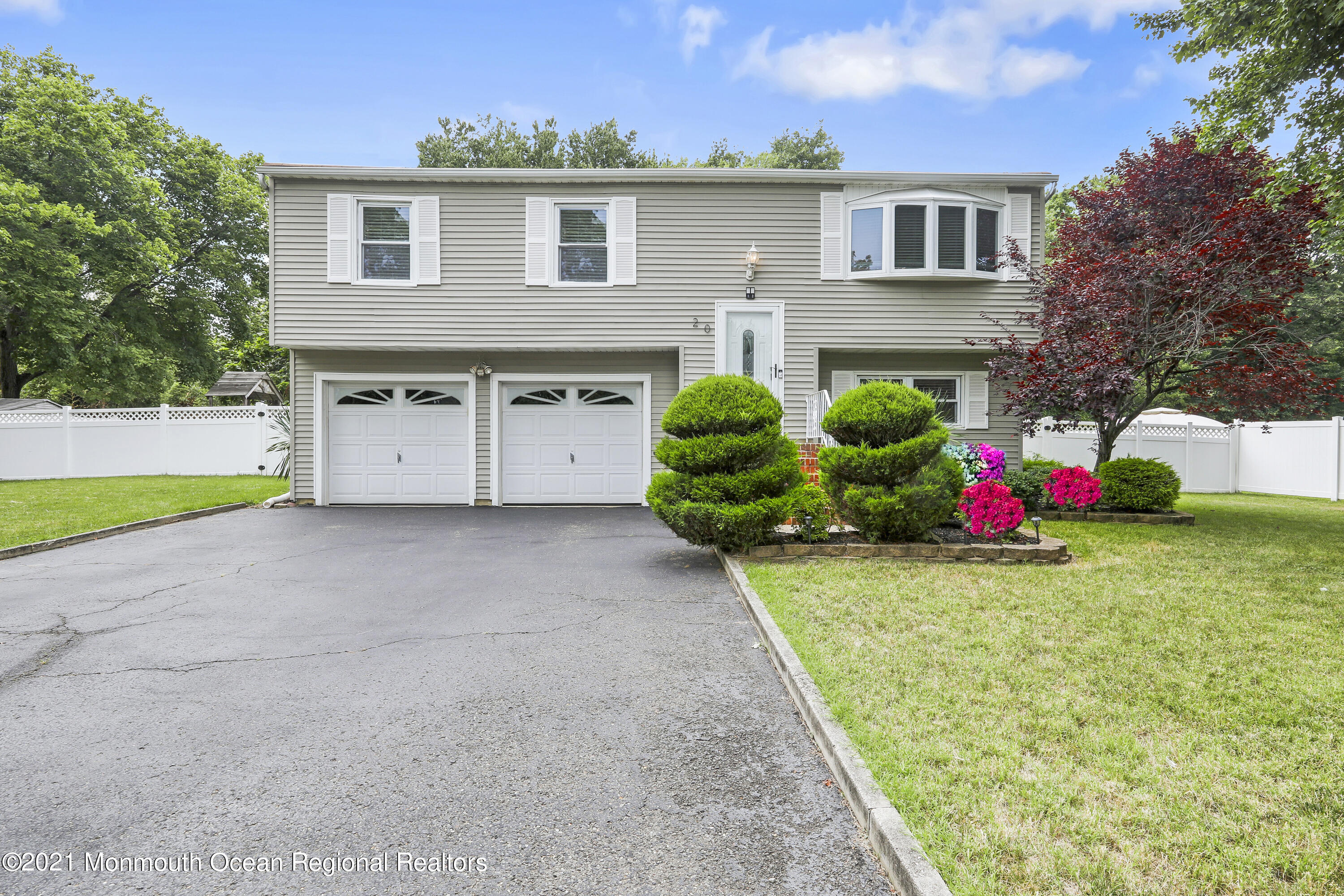 20 Rothbard Road Hazlet, NJ 07730 - Photo 2 of 34 5W5A0179