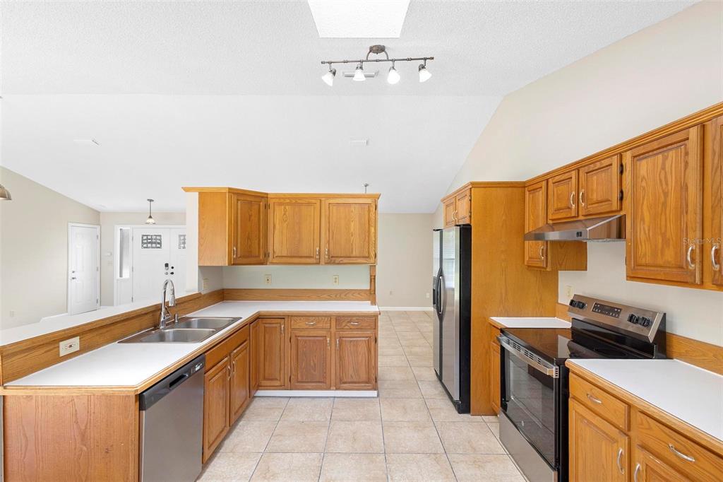 164 Estella Road Lake Mary, FL 32746 - Photo 14 of 46 Gallery Image 14