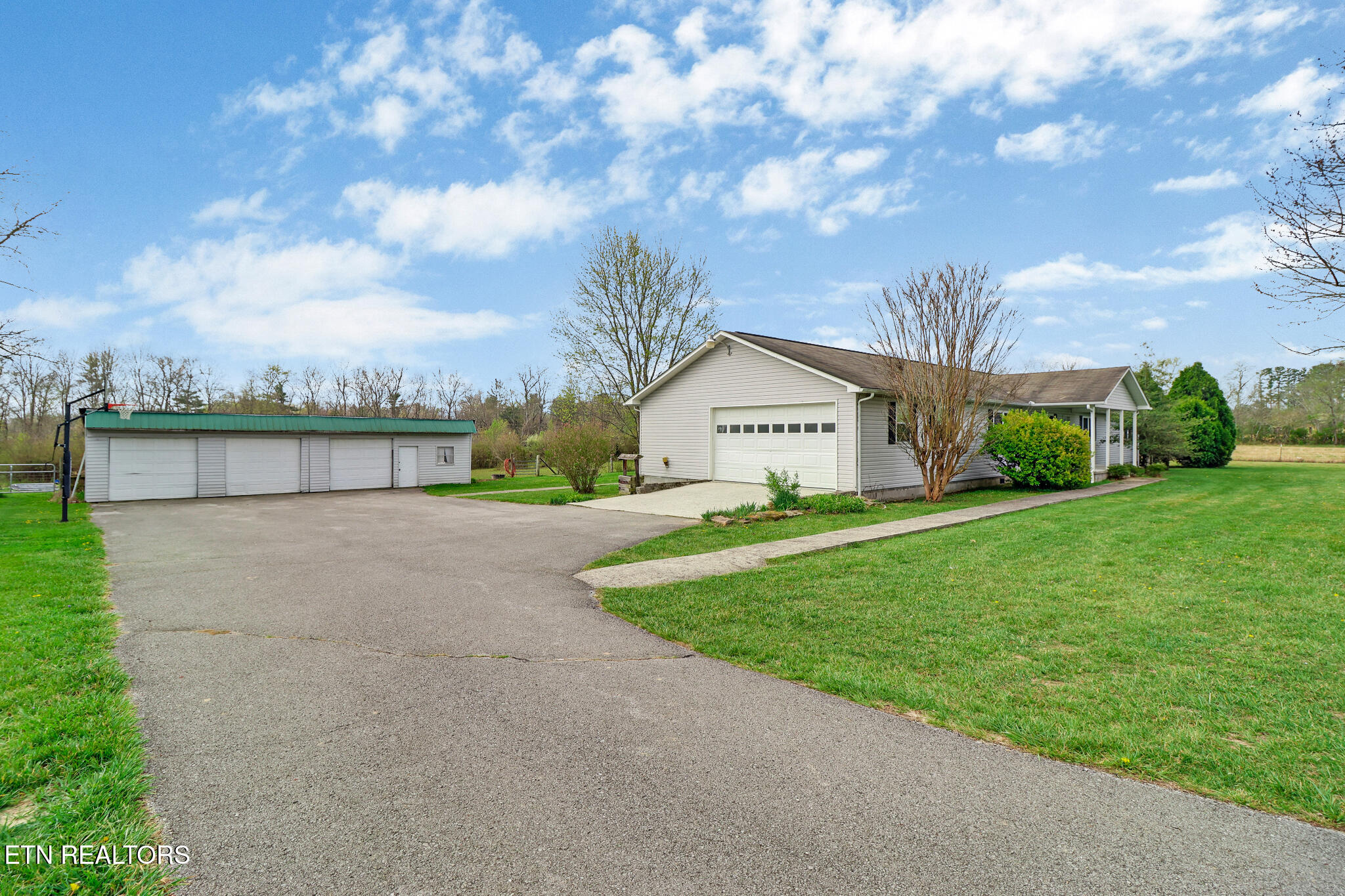 1048 Deep Draw Road Crossville, TN 38555 - Photo 8 of 23 if1a8593-if1a8597