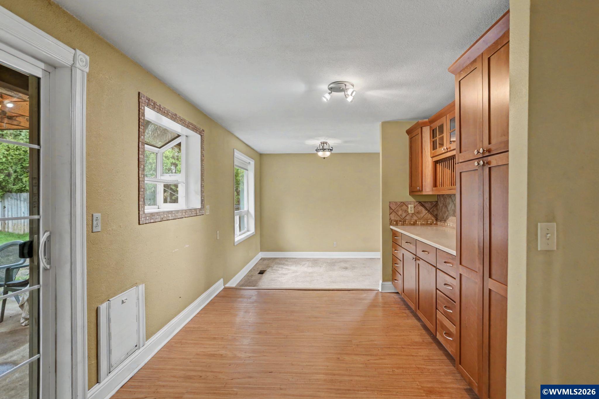 411 Southwest 9th Street Sublimity, OR 97385 - Photo 10 of 29