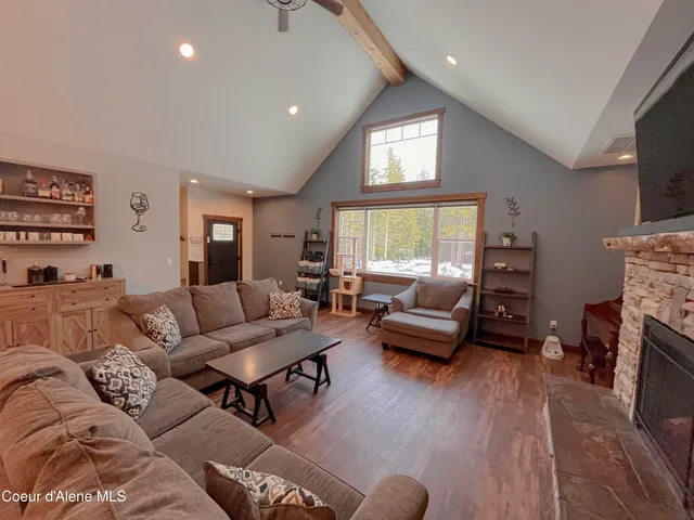 $719,000 | 186 Coyote Trail, Sandpoint, ID 83864