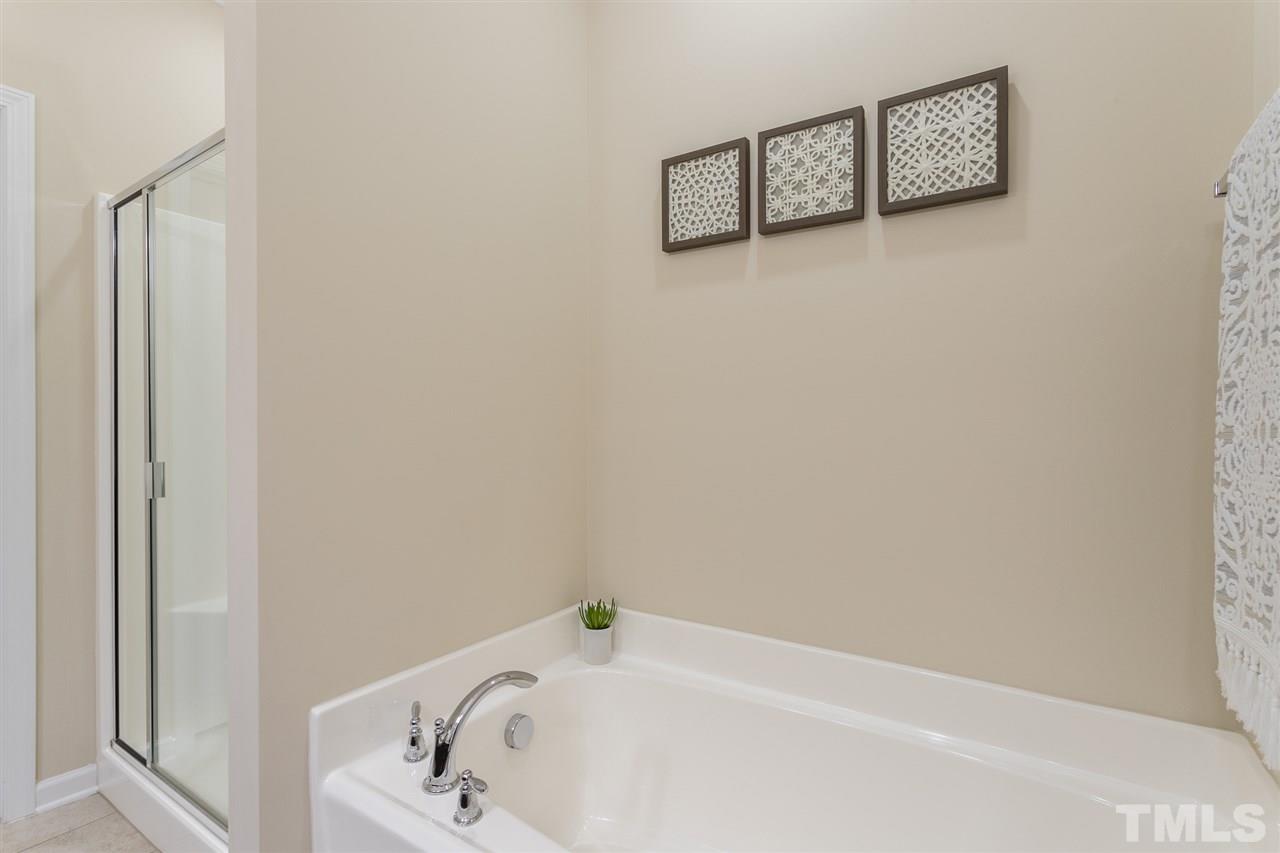 2412 Swans Rest Way Raleigh, NC 27606 - Photo 10 of 20