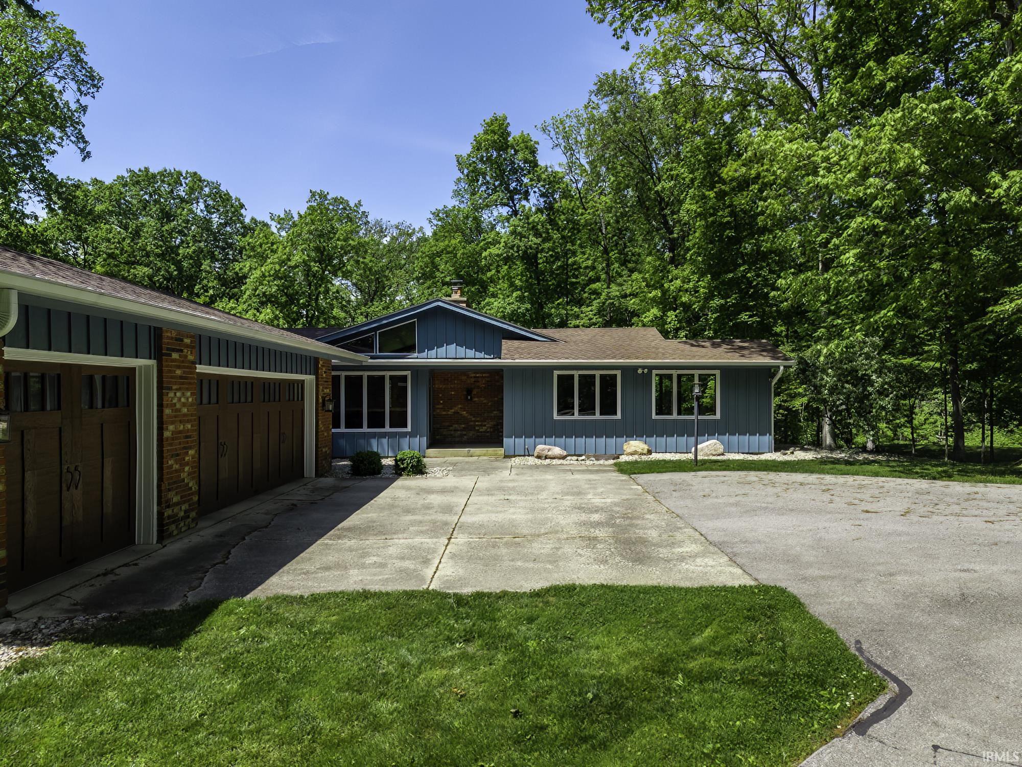 2125 Gump Road East Fort Wayne, IN 46845 - Photo 2 of 36