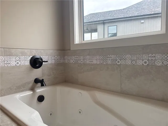 $624,900 | 12925 North Champanel Way, Platte City, MO 64079