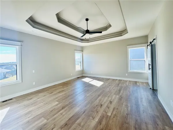 $599,900 | 12925 North Champanel Way, Platte City, MO 64079