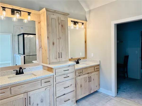 $599,900 | 12925 North Champanel Way, Platte City, MO 64079